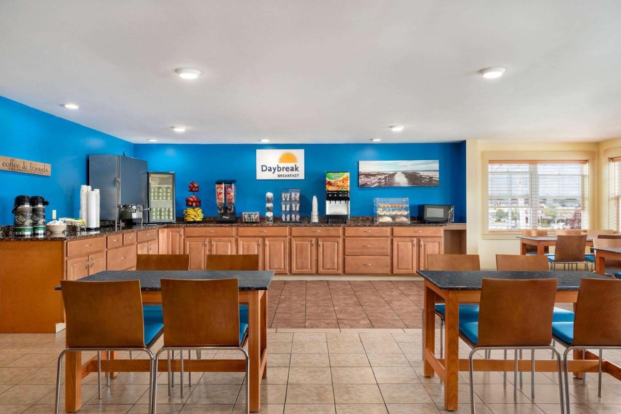 סאות' פורטלנד Days Inn By Wyndham Airport/Maine Mall מראה חיצוני תמונה