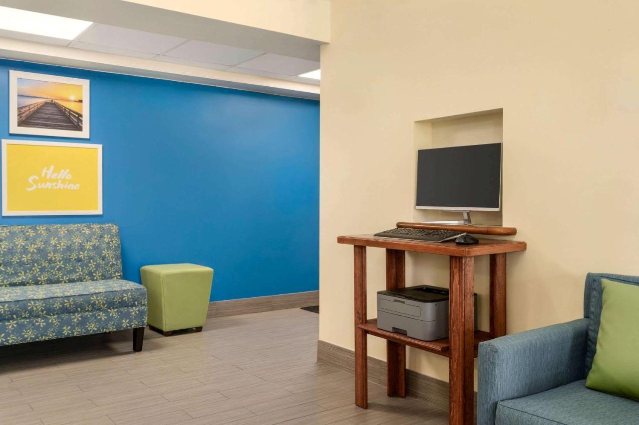 סאות' פורטלנד Days Inn By Wyndham Airport/Maine Mall מראה חיצוני תמונה