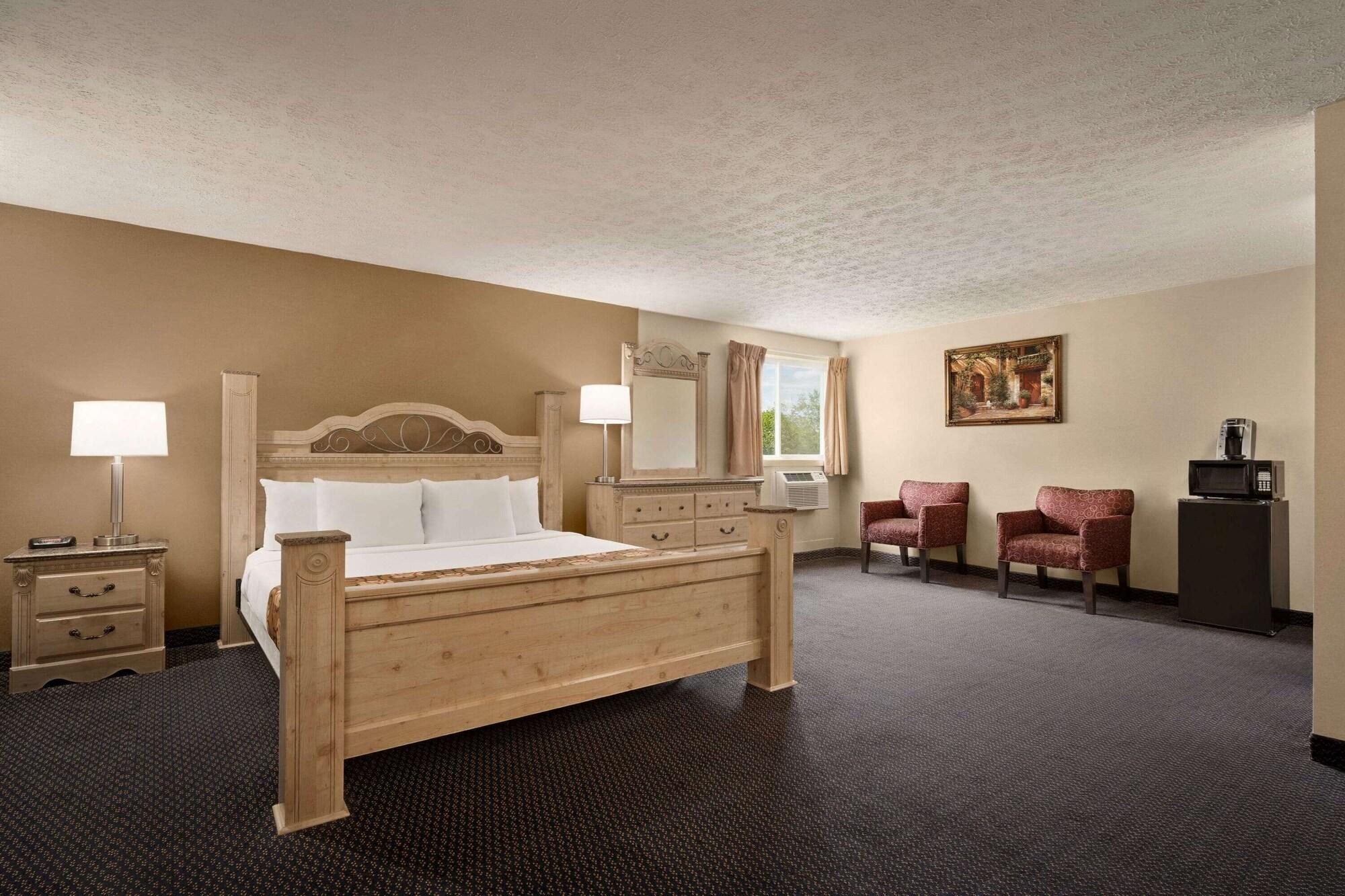 סאות' פורטלנד Days Inn By Wyndham Airport/Maine Mall מראה חיצוני תמונה